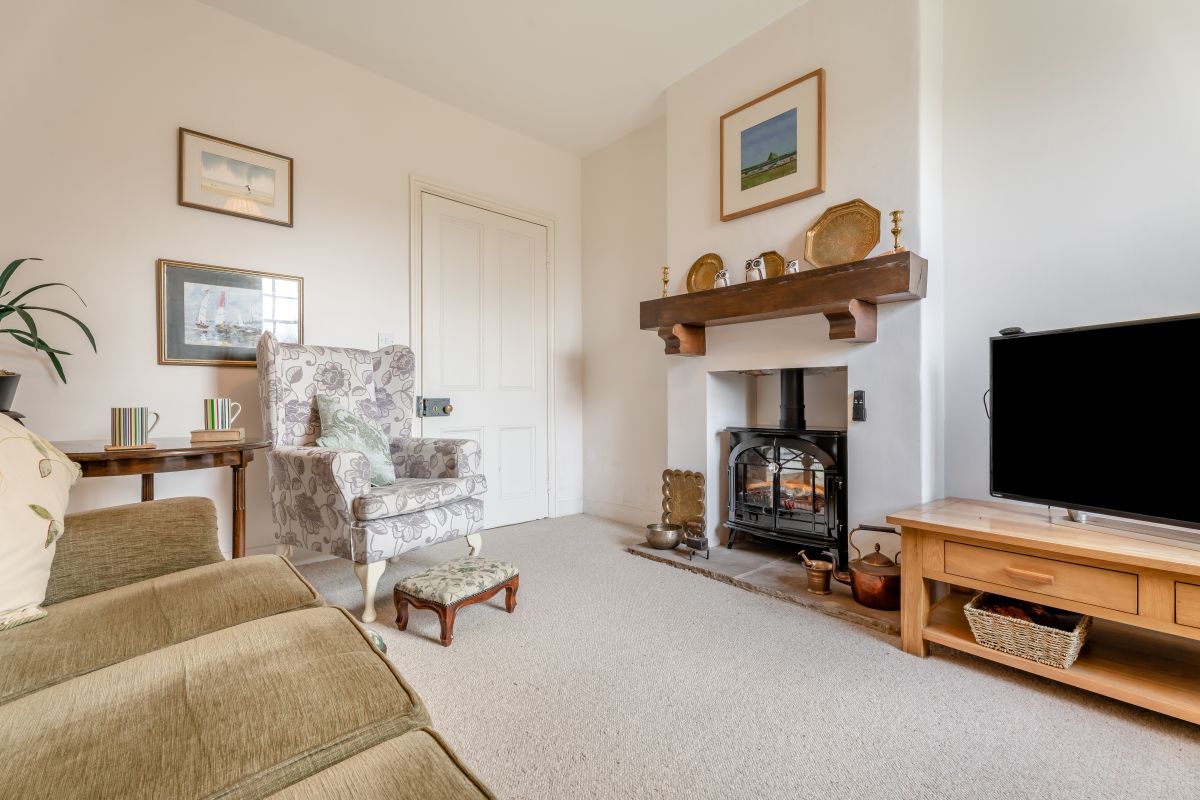 Thorney Dairy Cottage, listing photograph 11