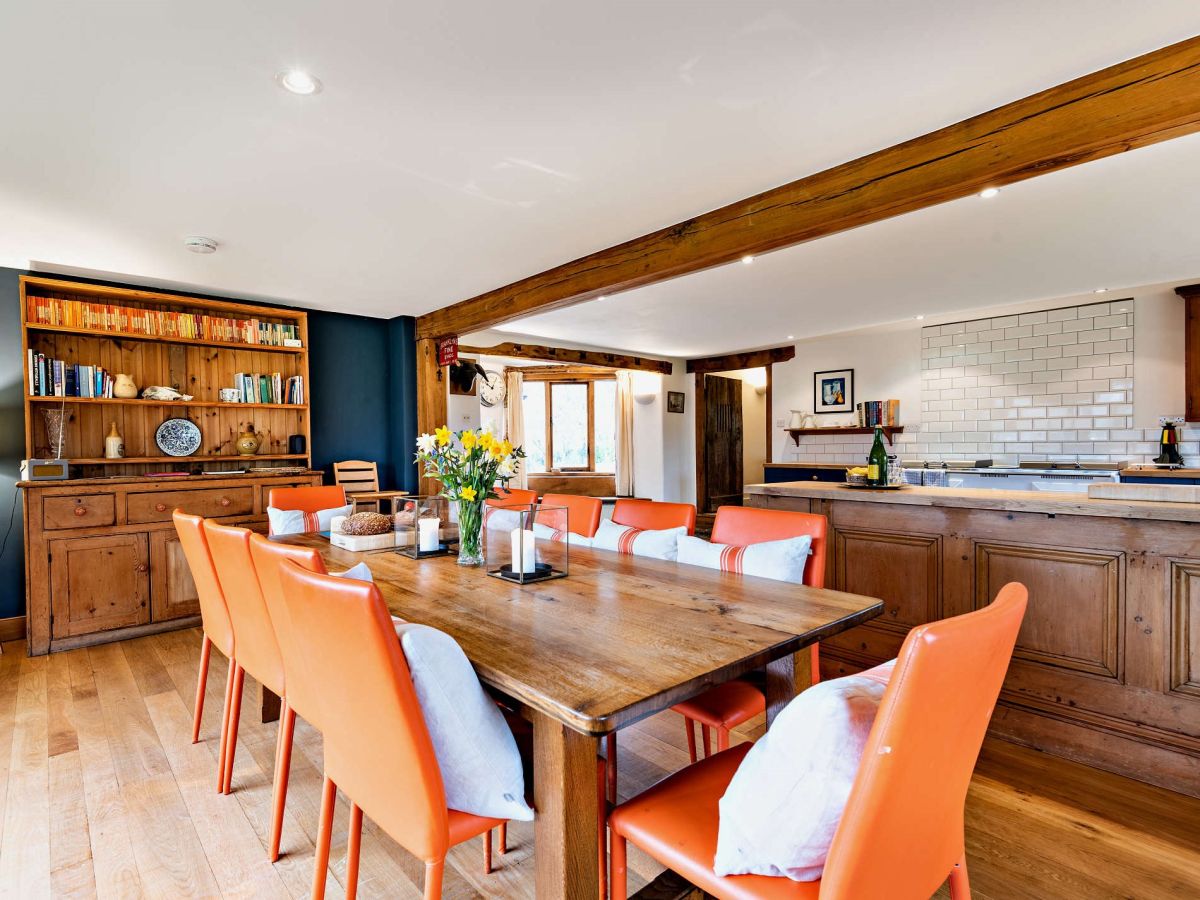 The Lake House, listing photograph 7