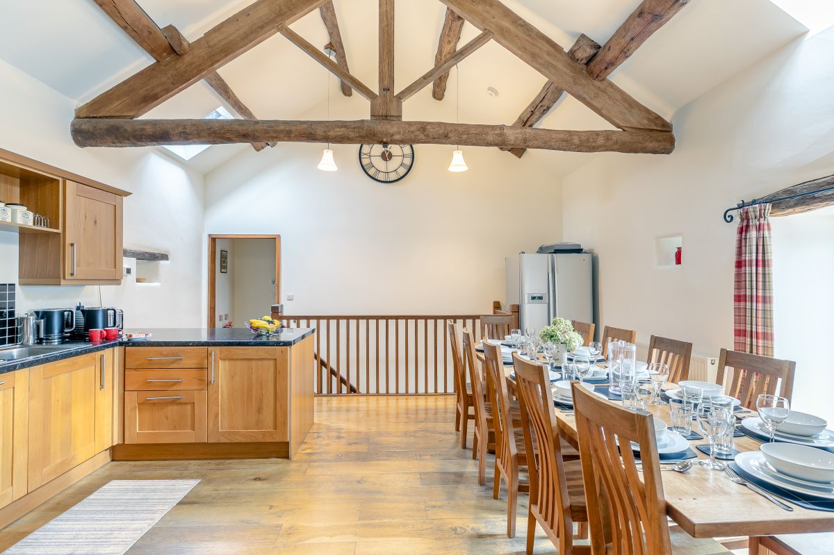 Littonfields Barn, listing photograph 10