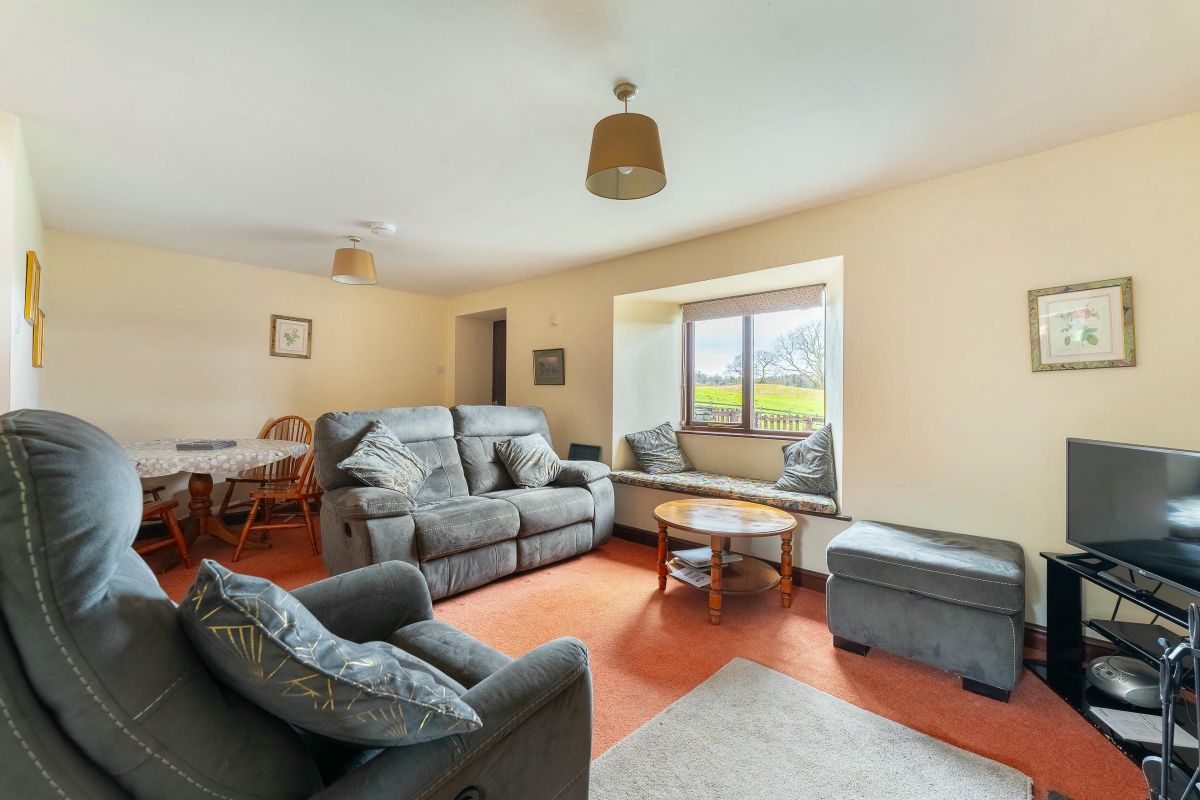 Cuckoo Brow Cottage at Thompson Ground, listing photograph 8