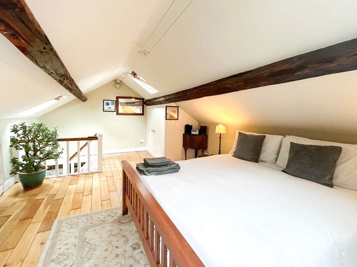 Conwy Hideaway, listing photograph 6