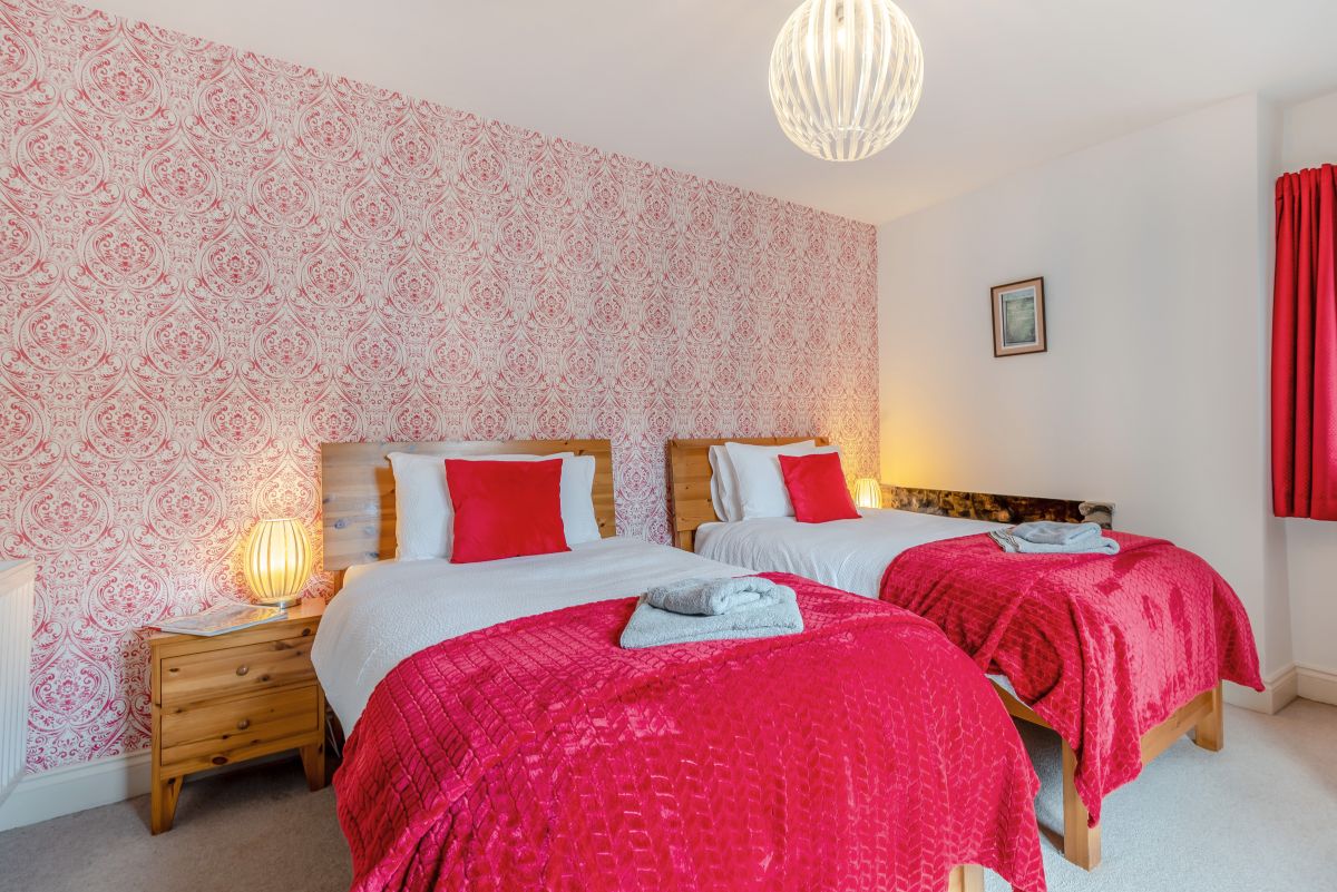 Crooklands House Apartment, listing photograph 12