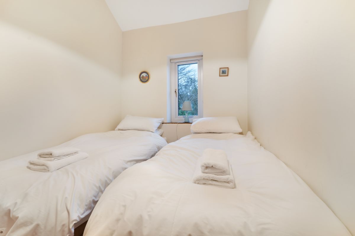 High Pike Cottage, listing photograph 9