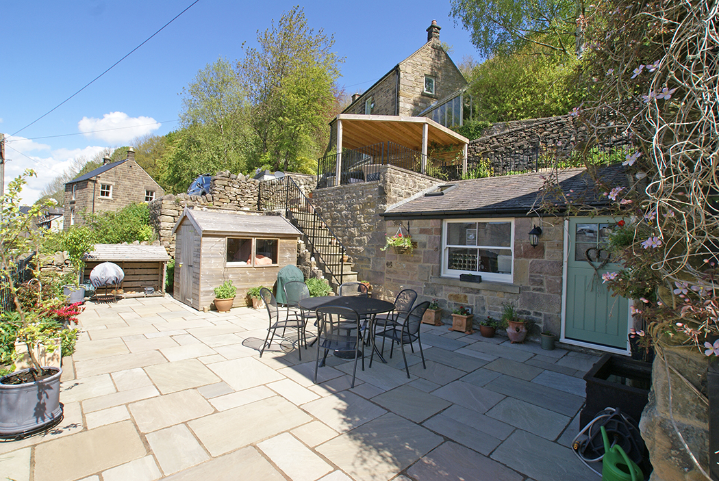 Springbank, listing photograph 5