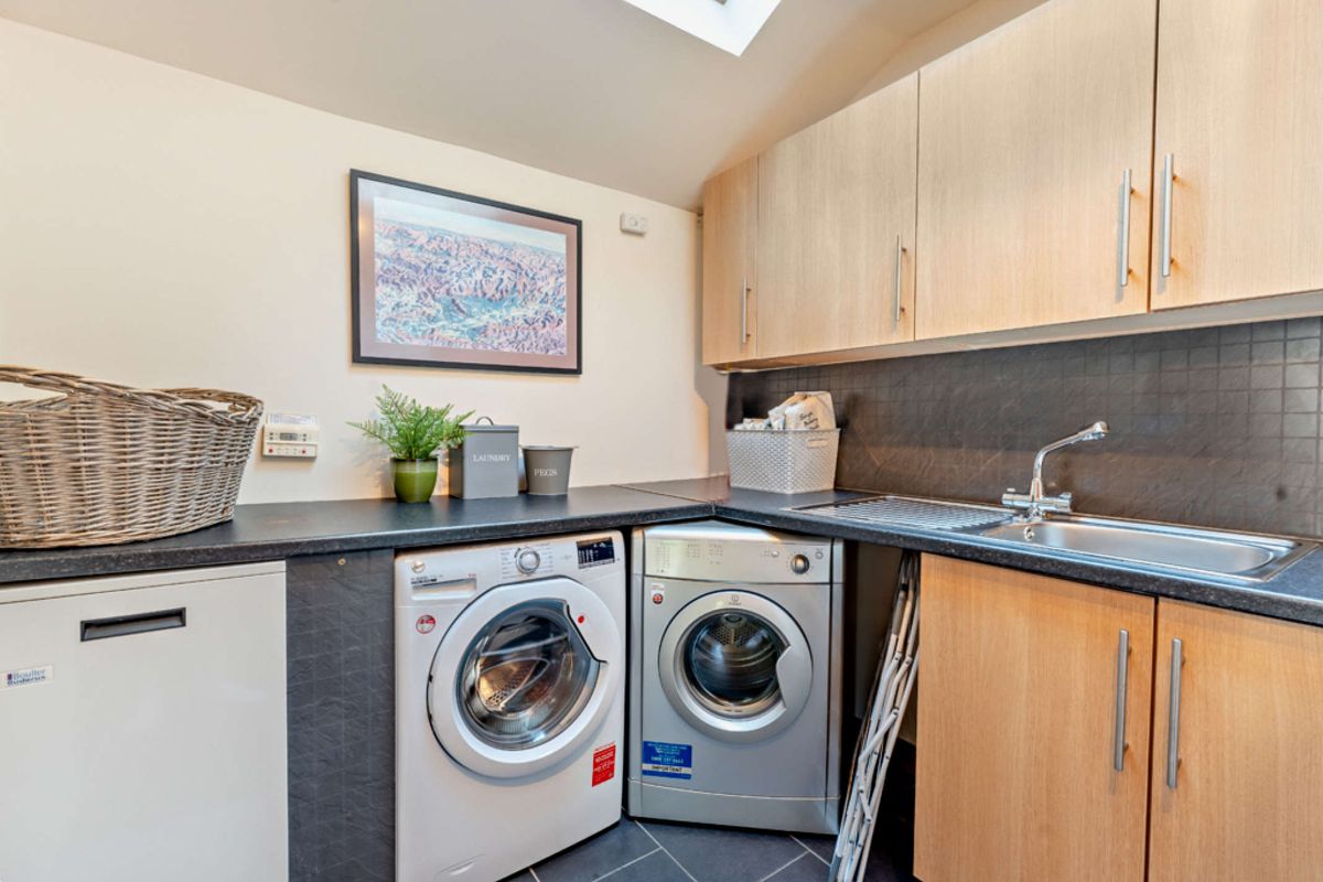 Hawthorn House, listing photograph 6