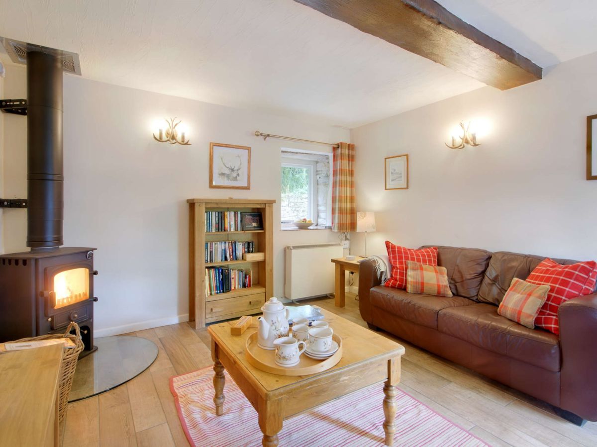 Glen's Cottage, listing photograph 2