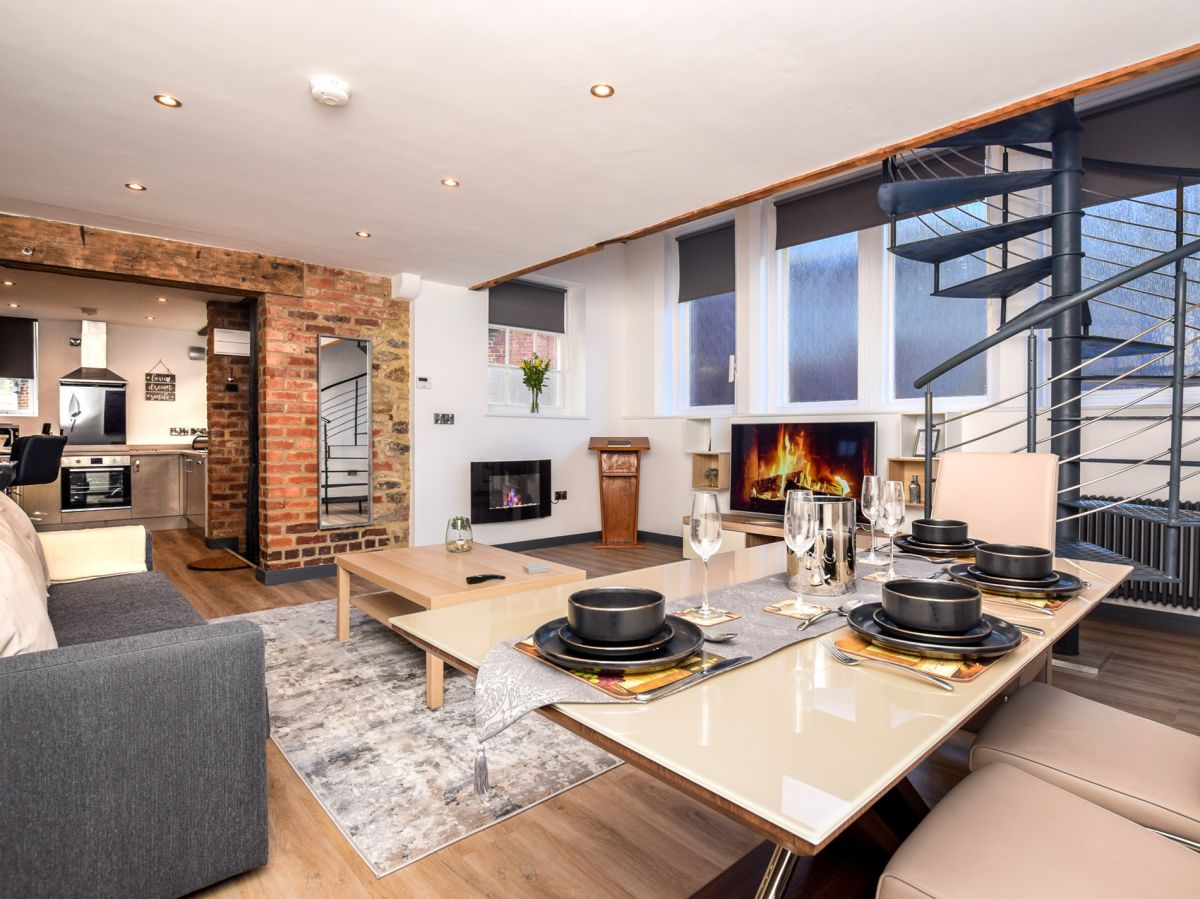 1 School Cottage