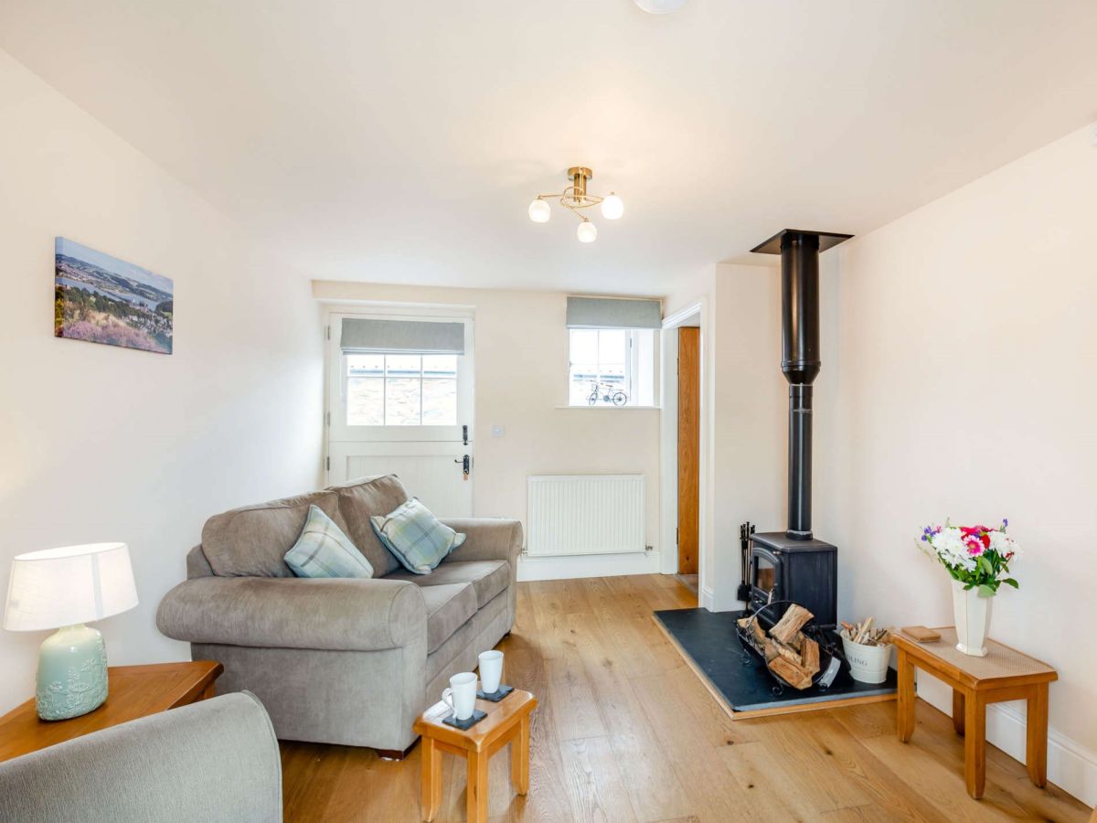 Bwthyn Bach Rowen, listing photograph 5