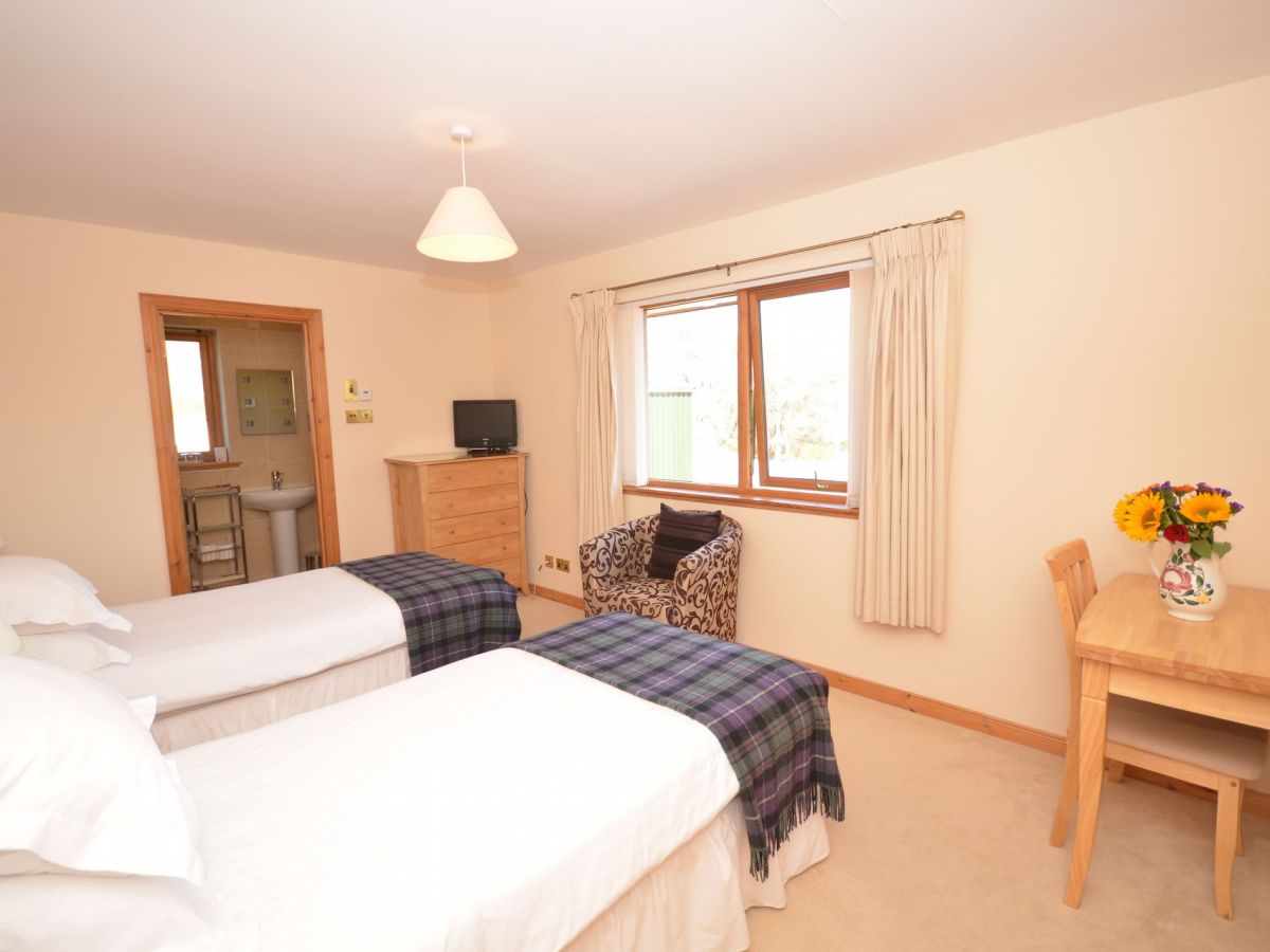 Belivat Cottage, listing photograph 11