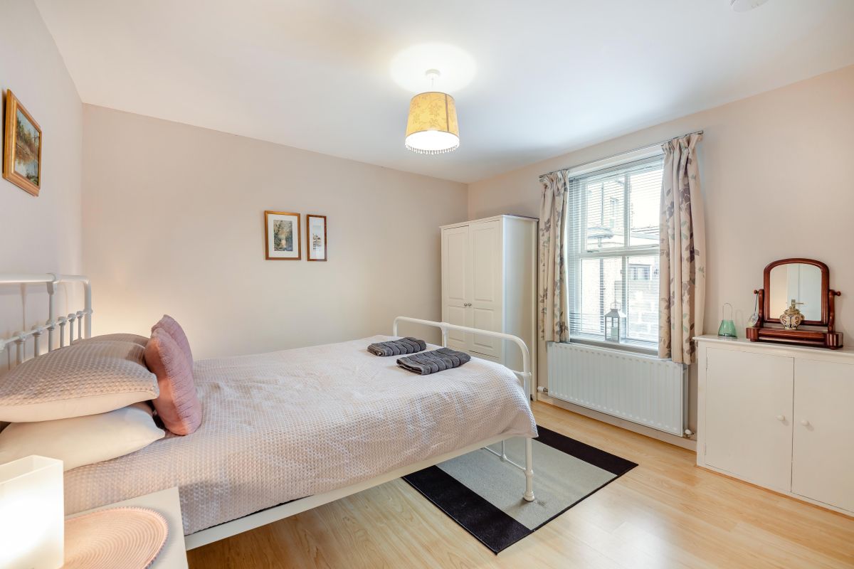 The Potters Cottage, listing photograph 10