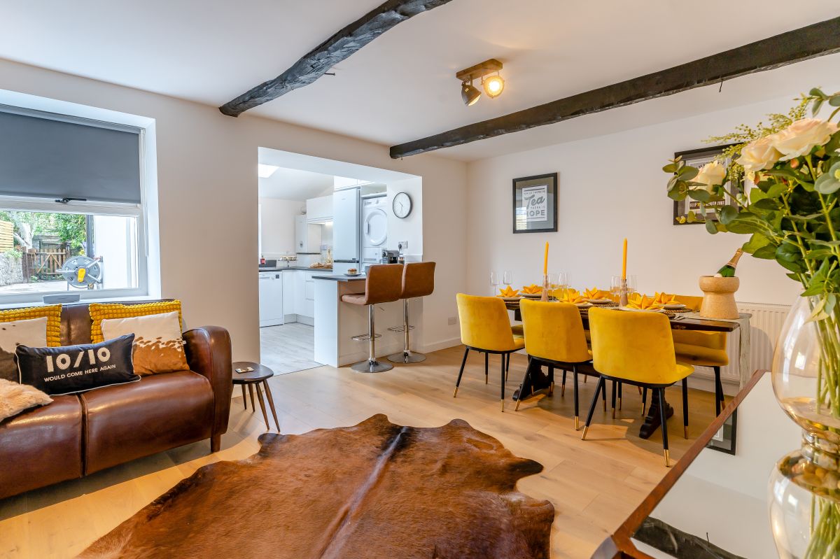 Rose Cottage - Crickhowell, listing photograph 2