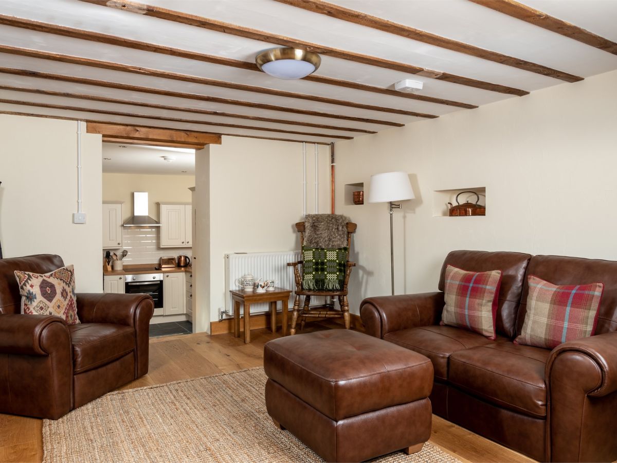 Orchard Cottage Bwlch, listing photograph 3