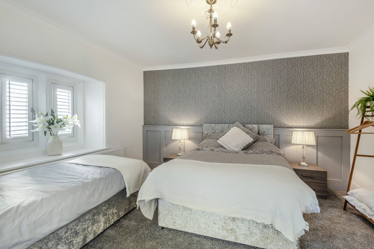 East Lodge Cottage, listing photograph 10