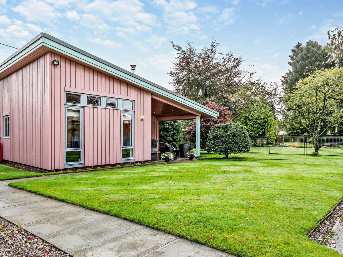 Viola Lodge