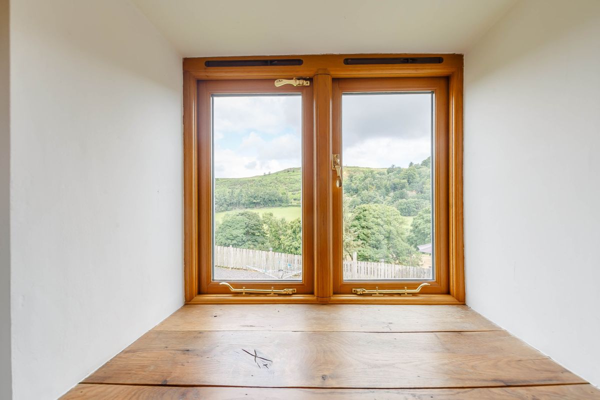Crud y Wennol, listing photograph 9