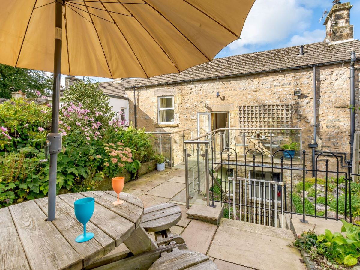 Highfield House - Ingleton, listing photograph 7