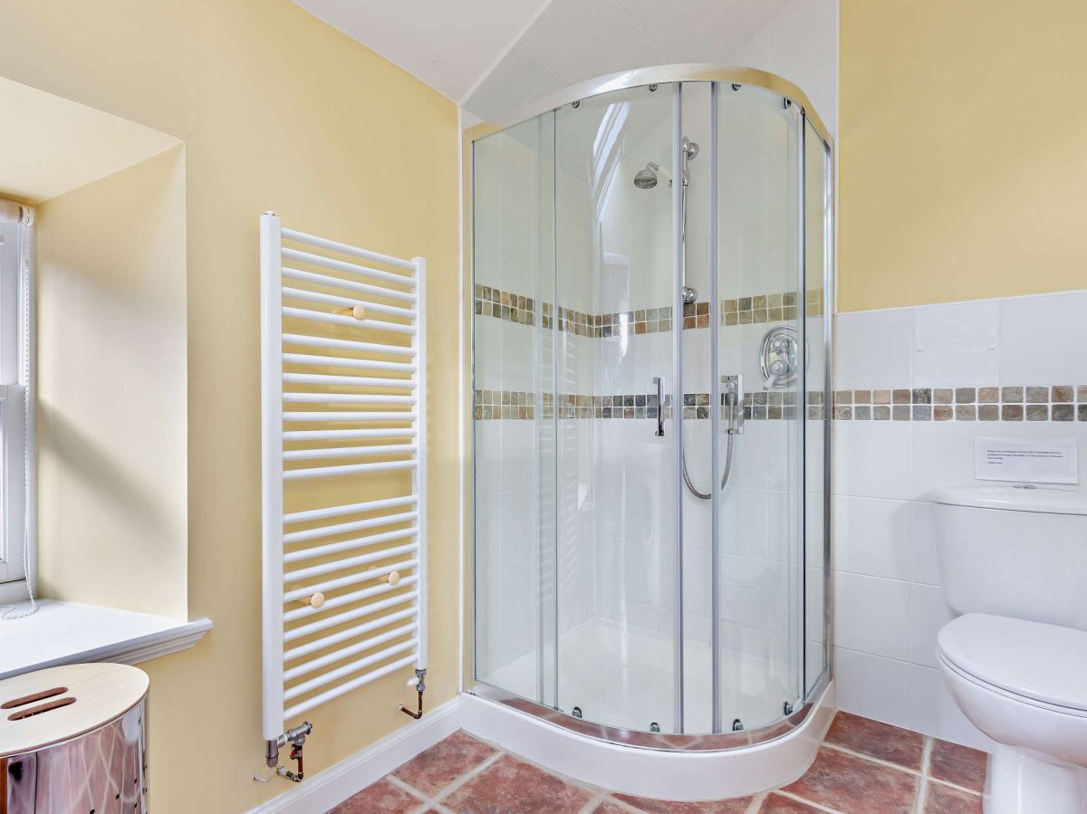 Little Hideaway, listing photograph 12