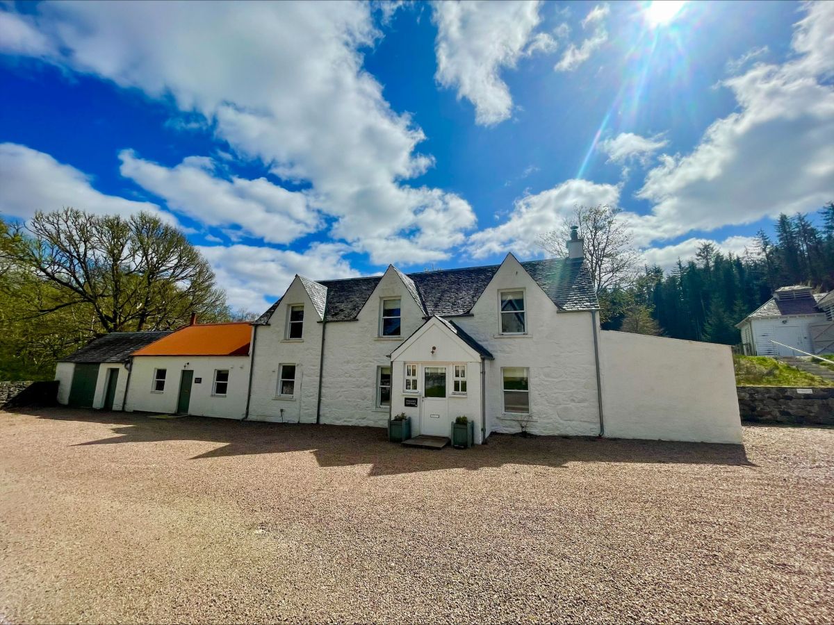 Stalkers Cottage, listing photograph 3