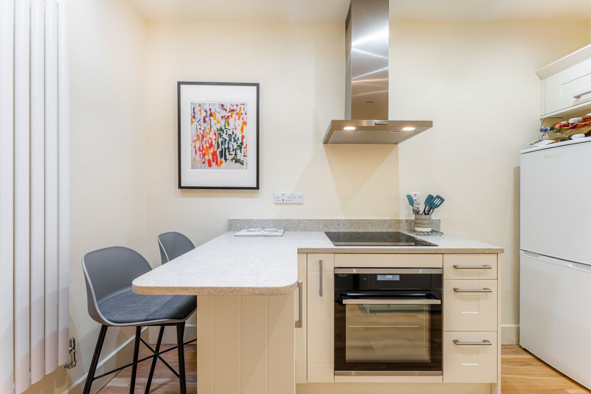 Studio Cottage, listing photograph 8