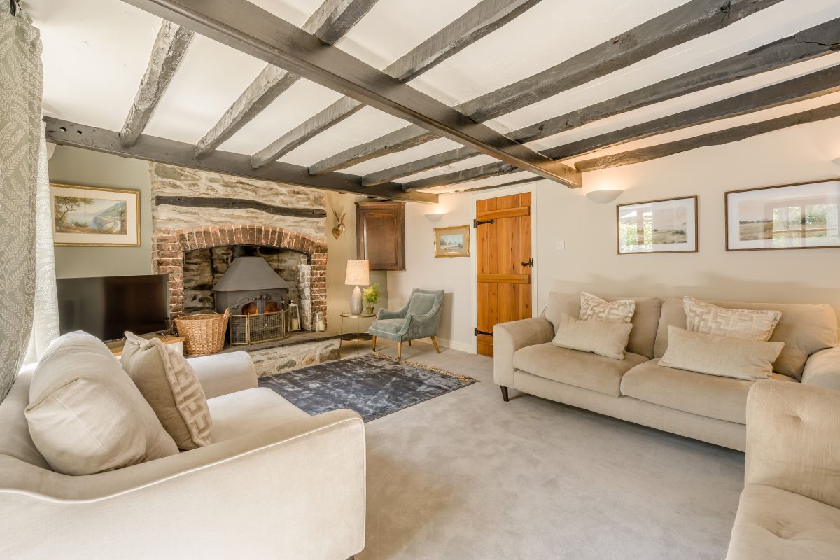 Oaks Farm Cottage, listing photograph 2