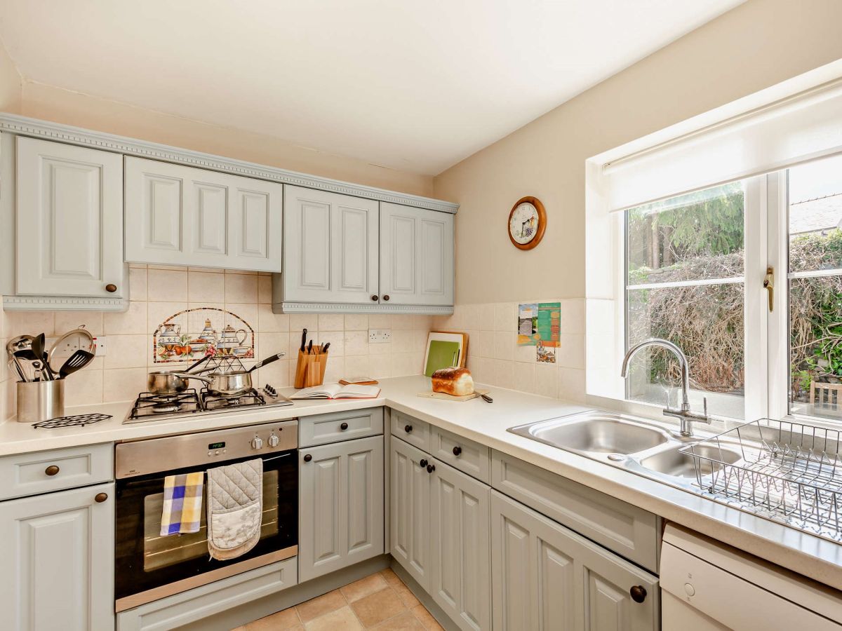 Pear Tree Cottage - Kirkby Lonsdale, listing photograph 7