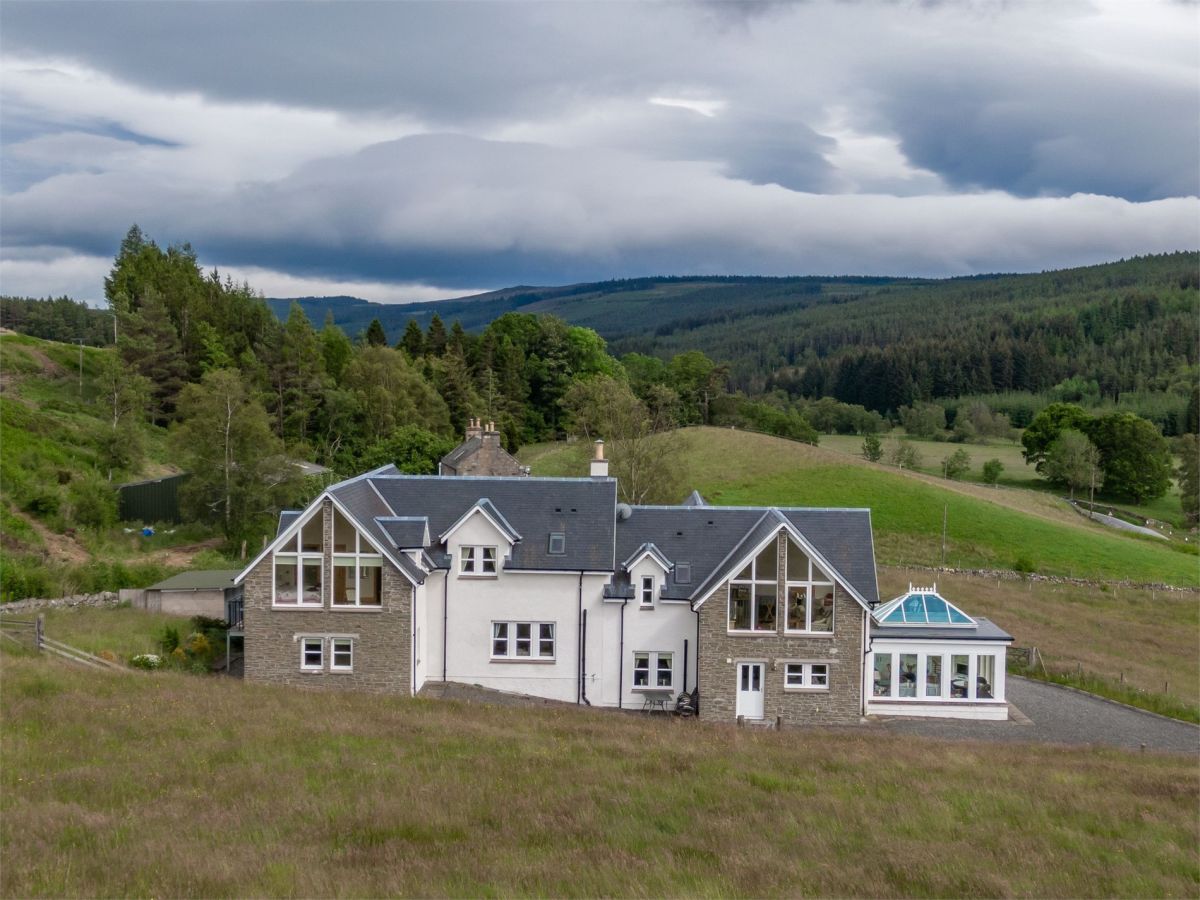Pine Forest Lodge