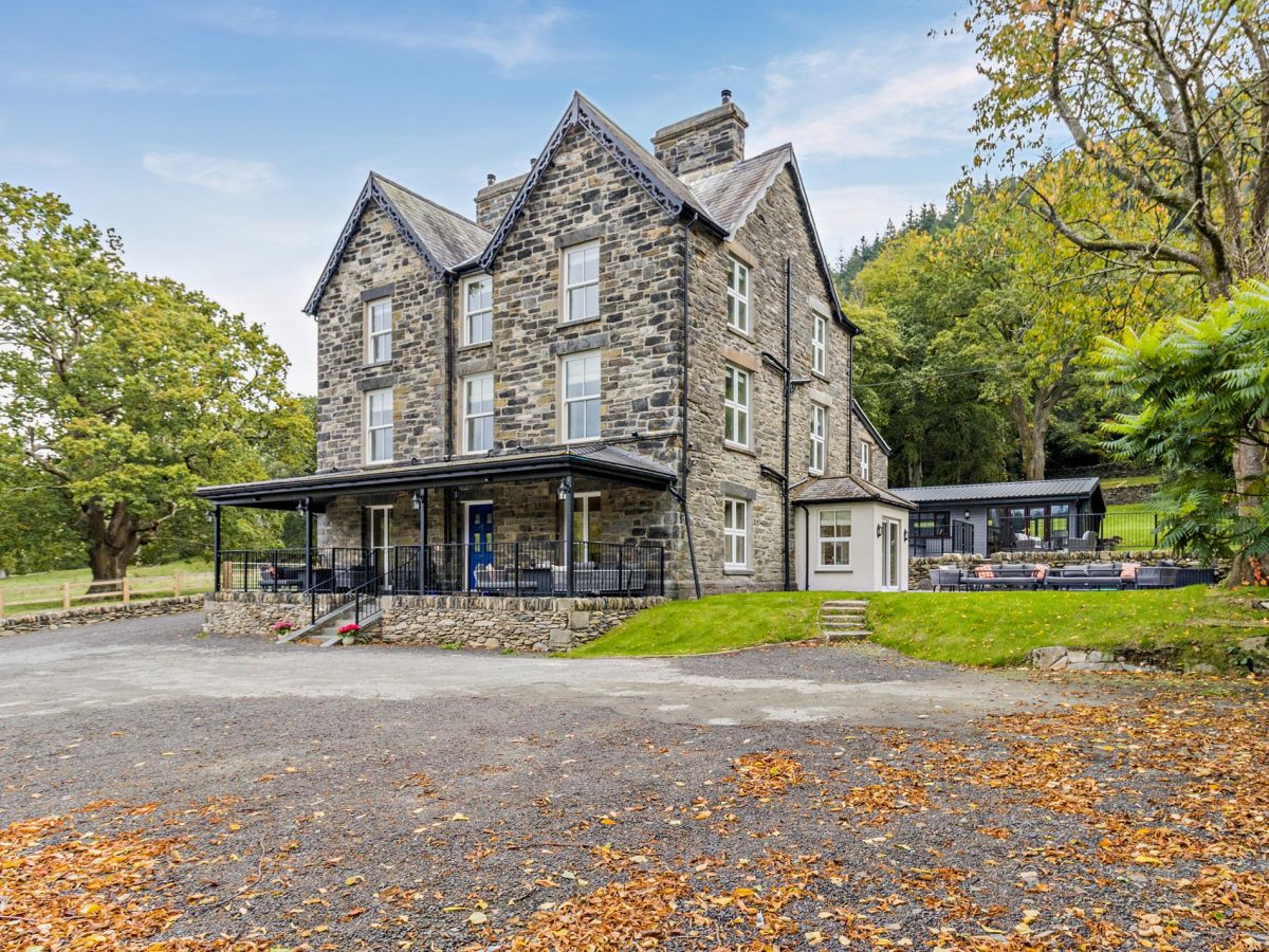 Bryn Parc, listing photograph 4