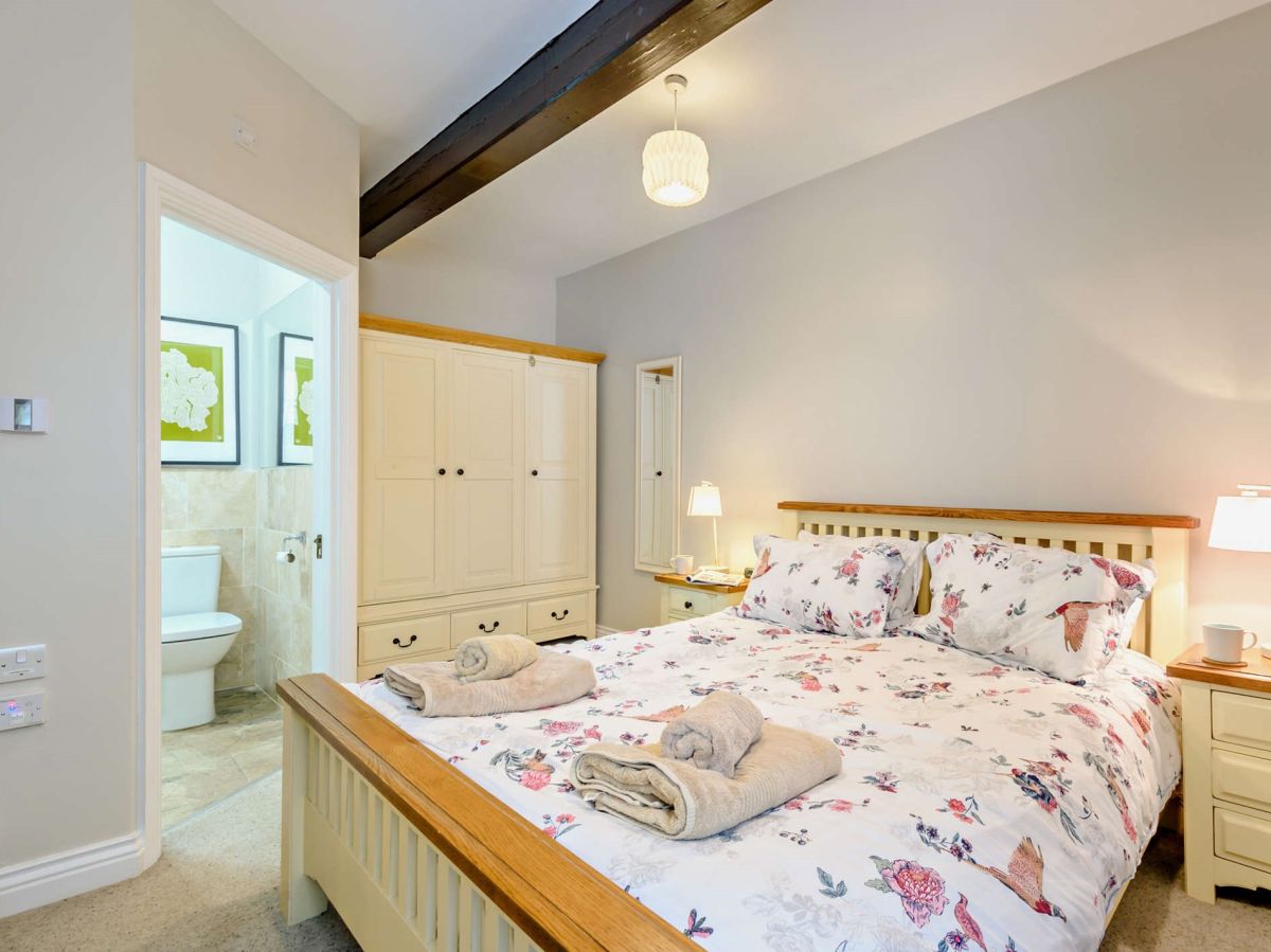 Garth Cottage, listing photograph 12
