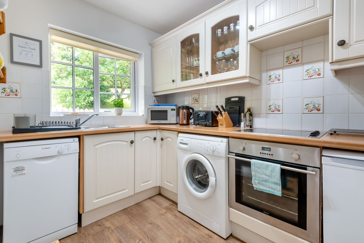 Little Orchard Cottage, listing photograph 7