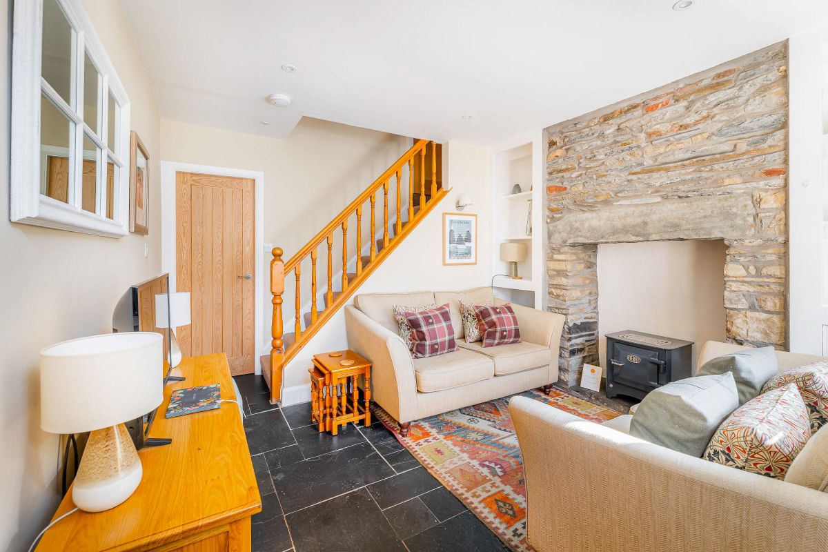 Amble Cottage, listing photograph 2