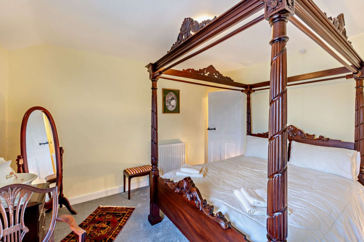 Gardenwell Cottage, listing photograph 4