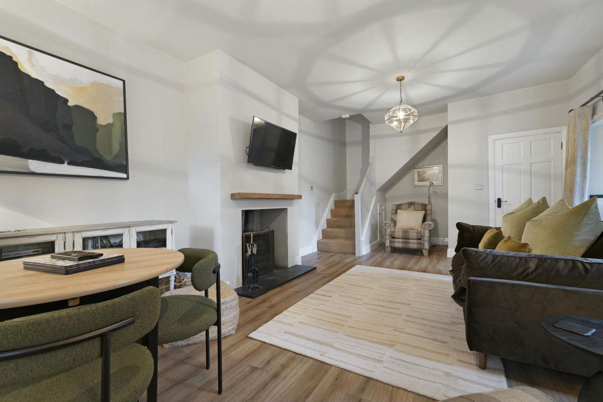 Gale House Cottage, listing photograph 2