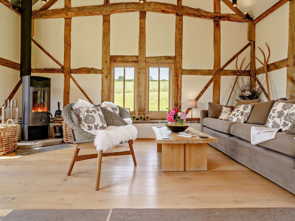 The Tithe Barn, listing photograph 4