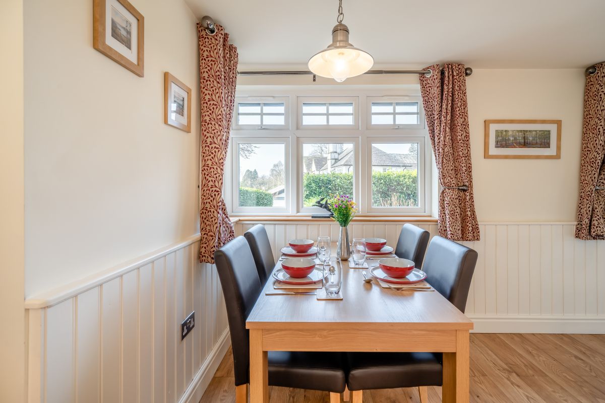 Lilac Cottage, listing photograph 9