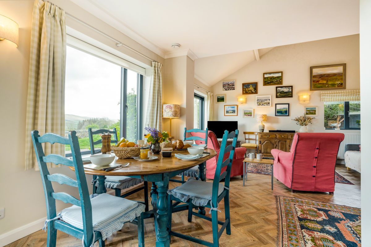 Heathlands, listing photograph 9