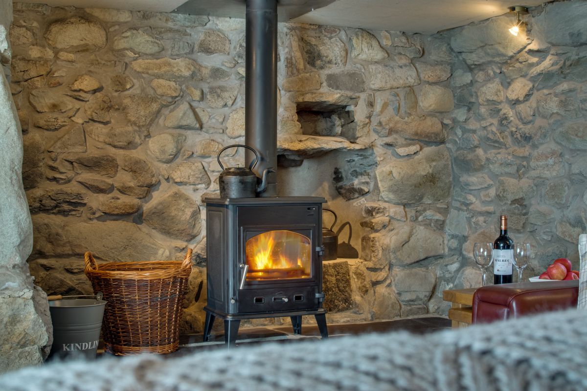 Maes y Llan, listing photograph 7
