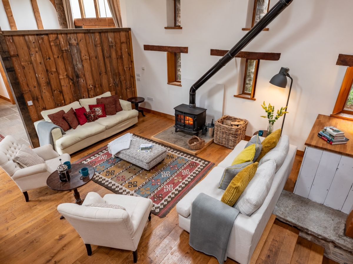 The Great Hay Barn, listing photograph 10