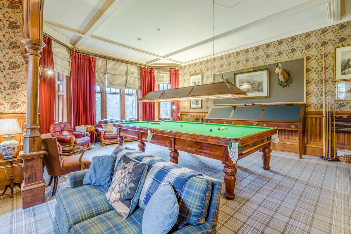 The Manor, listing photograph 7