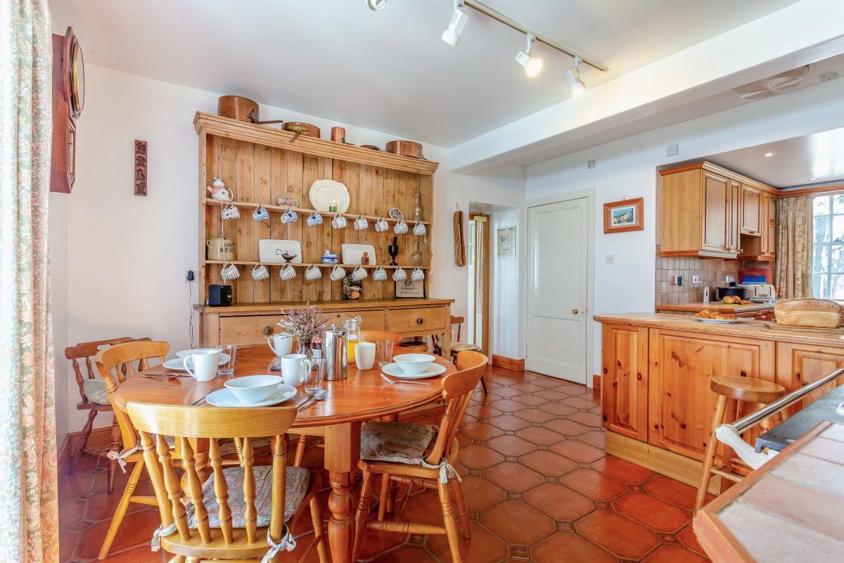 The Grey House, listing photograph 10