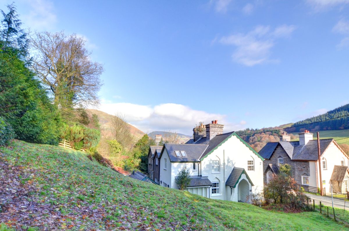 Oswalds Cottage, listing photograph 5