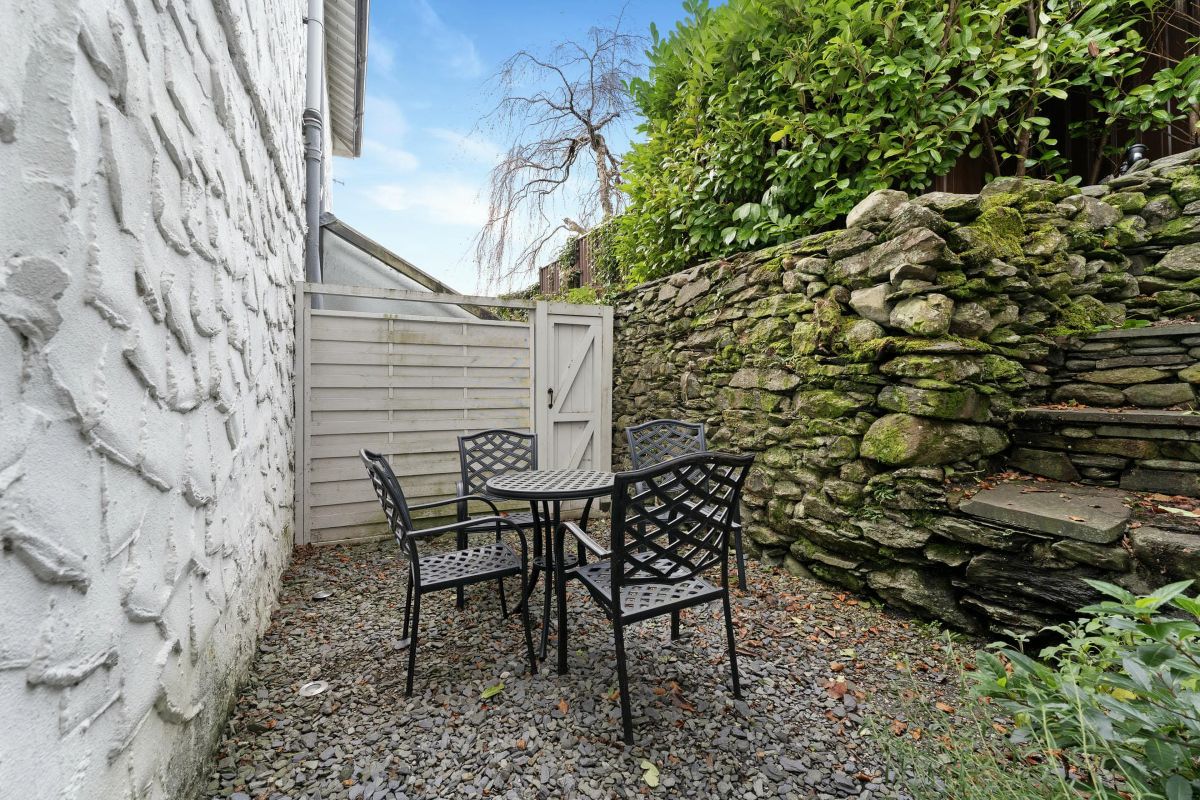 Gale House Cottage, listing photograph 6