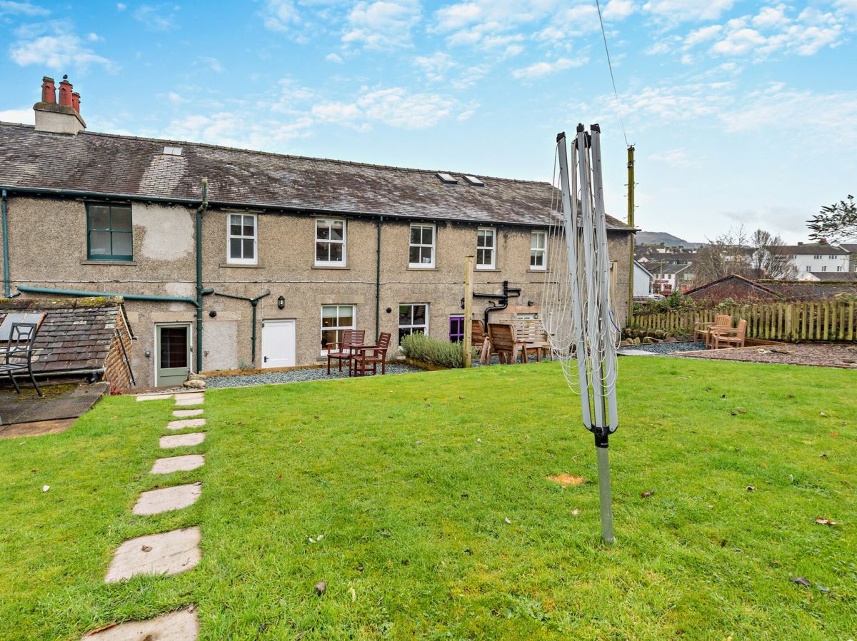 Sparrows Nest - Keswick, listing photograph 12
