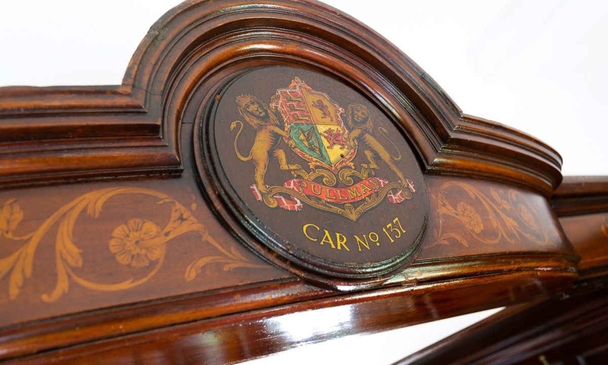 Esk Pullman Carriage, listing photograph 6
