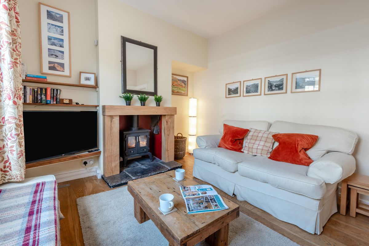 Verger's Cottage, listing photograph 12