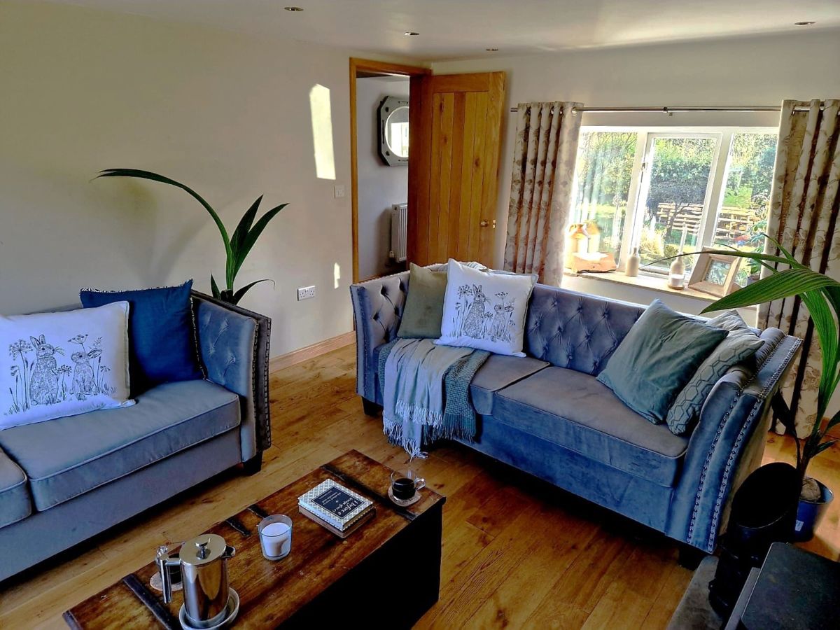 Carr Meadow View, listing photograph 3