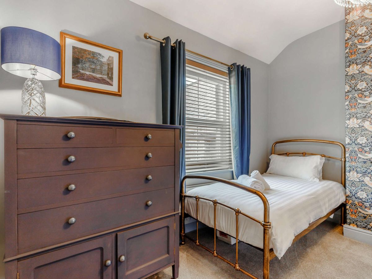 Rambler's Cottage Bakewell, listing photograph 12