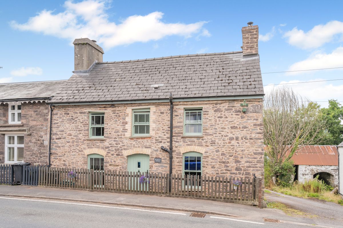 Trephillip Cottage