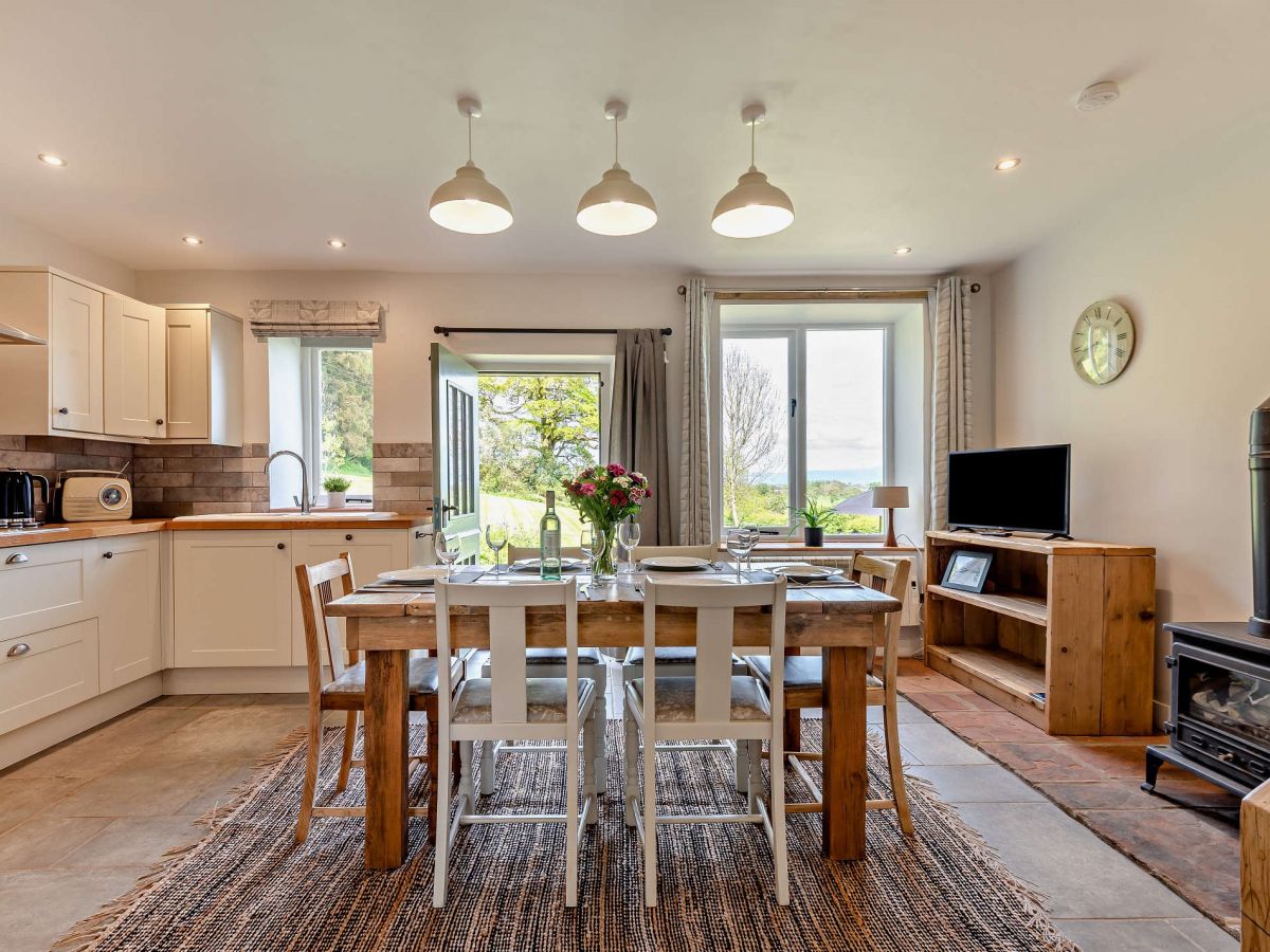 Cannon Croft, listing photograph 4