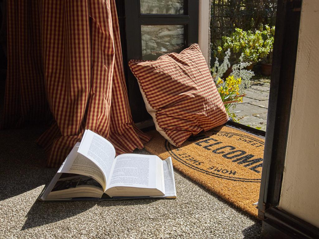 Cobbler's Cottage - Lorton, listing photograph 10