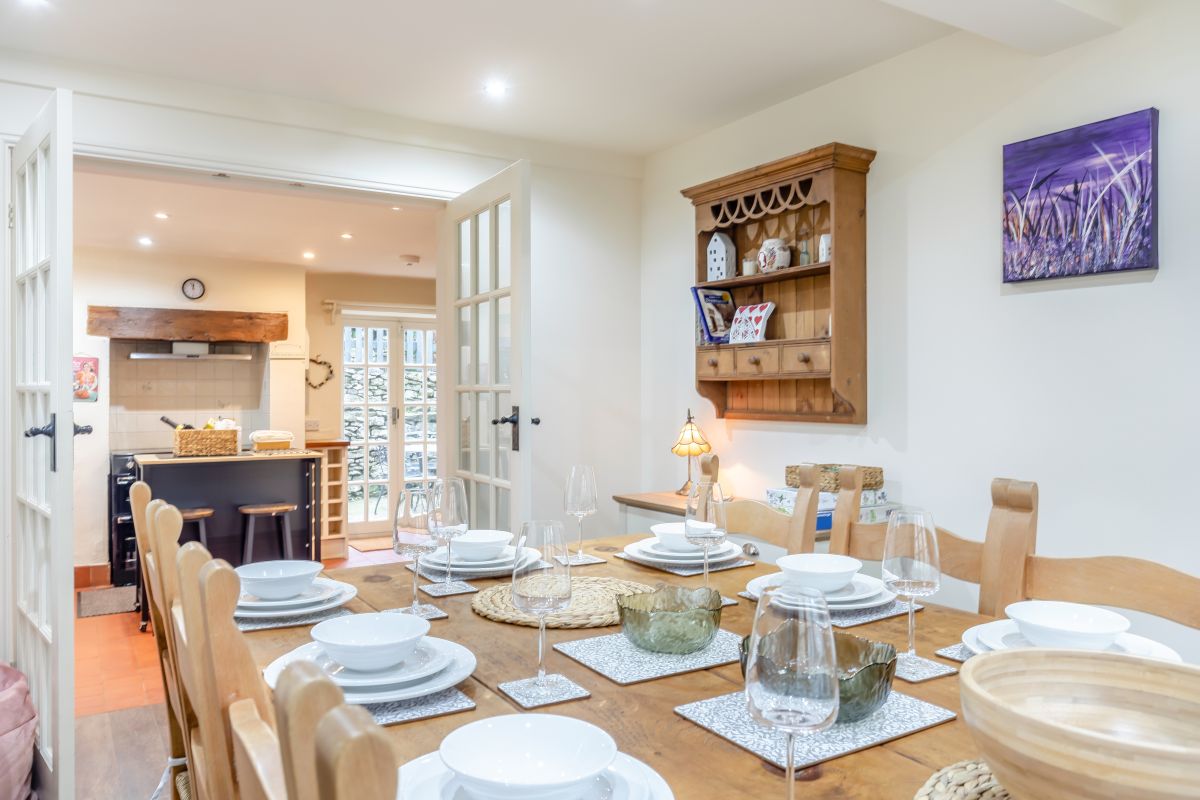 Heather's House, listing photograph 8